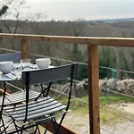 Δωμάτια σε οικογενειακή κατοικία Les Ded-chambre D Cosy