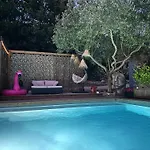 Les Ded-chambre D Cosy Δωμάτια σε οικογενειακή κατοικία *